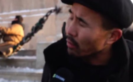 "Нүцгэлвэл 300 мянган төгрөг өгнө гэсэн ч юу ч олдсонгүй" хэмээн төв талбайд НҮЦГЭЛЛЭЭ