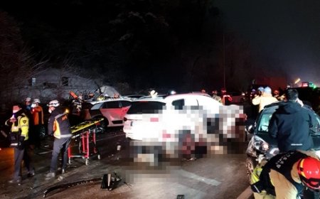 40 гаруй автомашин мөргөлджээ