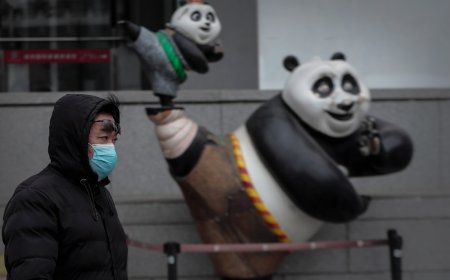 Зарим оронд ковидын эсрэг вакцинд дахин хамрагдахыг уриалж байна