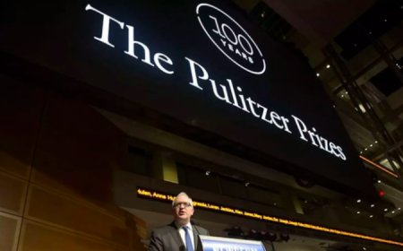 Украины сэтгүүлчид Пулитцерийн шагнал хүртэв