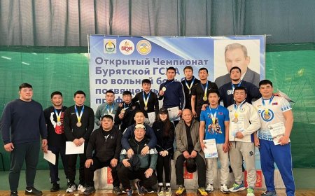 Буриадаас  чөлөөт бөхийнхөн 11 медаль хүртлээ