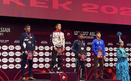 Б.Занданбат өсвөр үеийн Азийн аваргаас хүрэл медаль хүртлээ