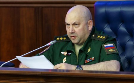 Пригожиний бослогыг дэмжсэн хэмээн Оросын генералыг баривчилжээ