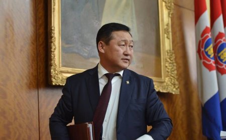 Д.Тогтохсүрэн: Дөрвөн жилийн хугацаа нь болоогүй байхад намын даргаа өөрчлөх, дүрмээ шинэчлэх асуудал гарна