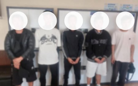 Шөнө ганцаараа явж байгаа хүнийг машиндаа суулгаж, хээр аваачин дээрэмддэг 17-23 насны этгээдүүдийг баривчилжээ