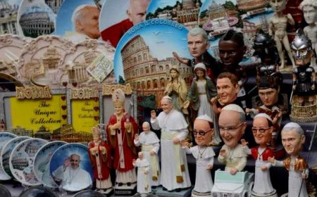  Пап Францис манай улсад хийж буй айлчлалын талаар дэлхийн хэвлэлүүд ийн мэдээлэв