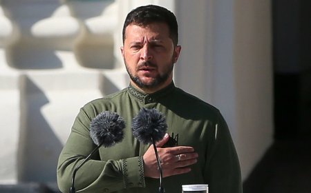 Зеленский армийн командлагчаа огцруулав