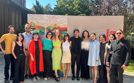 “Сэр Сэр Салхи” Венецийн тайзнаа "гялтганалаа"