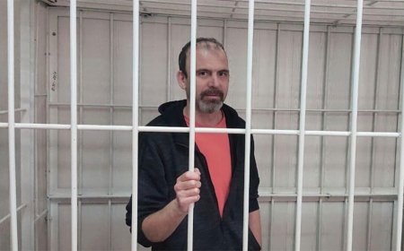 Сибирийн сэтгүүлч дайны тухай “хуурамч” мэдээ нийтэлсэн хэмээн буруутгагдаж  хорих ял авлаа