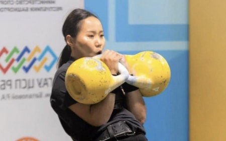 Б.Анхзаяа Дэлхийн аварга болжээ