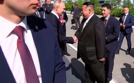 Путин, Ким Жон Ун нар Восточный сансрын буудал дээр уулзжээ