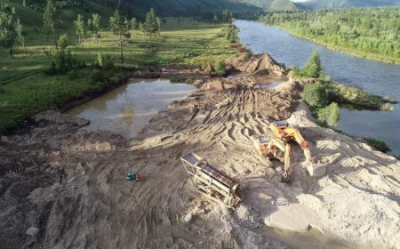 Газрын нөхөн сэргээлт хийснээр Ялбагийн гол урсаж байна