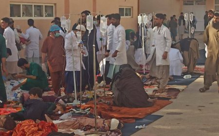 Афганистанд газар хөдлөлт болж 2053 хүн амиа алдаж, 9000 гаруй хүн шархаджээ