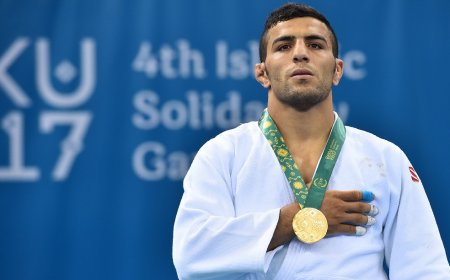 Саид Моллаей ирэх олимпод Азербайжаны нэрийн өмнөөс барилдана