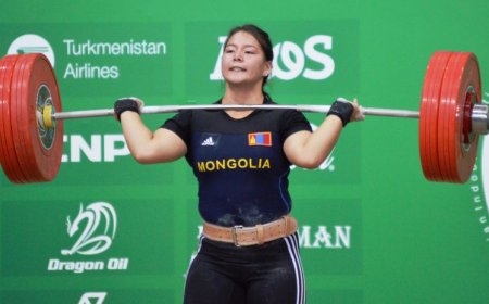 МУГТ М.Анхцэцэгт БНСУ тамирчин  болох санал тавьжээ