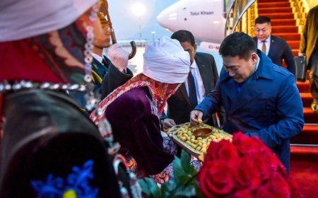 Ерөнхий сайд Л.Оюун-Эрдэнэ Киргиз Улсад ажлын айлчлал хийж байна