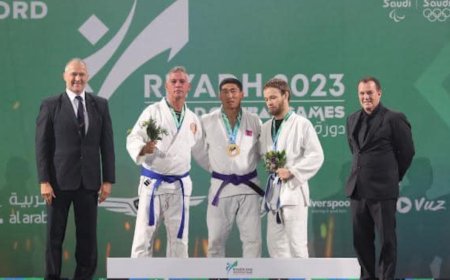 Э.Батболд Дэлхийн тулааны наадмын аварга боллоо