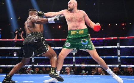 Тайсон Фьюри холимог тулааны аварга Нганнуг ялжээ