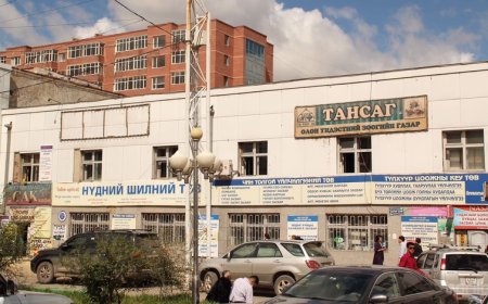 Урт цагааны барилгыг нурааж ногоон байгууламж  уу, худалдааны төв барих уу гэдэгт иргэд ийн саналыг авна