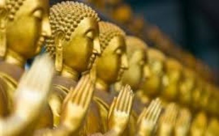 Өнөөдөр Бурхан багш эхийн ачийг хариулсан дүйчэн өдөр