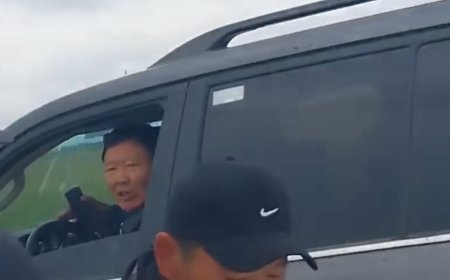 "Гацуурт" компанийн захирал Л.Чинбат Сэлэнгэ аймгийн шүүхэд таван сая төгрөгийн нэхэмжлэл гаргажээ