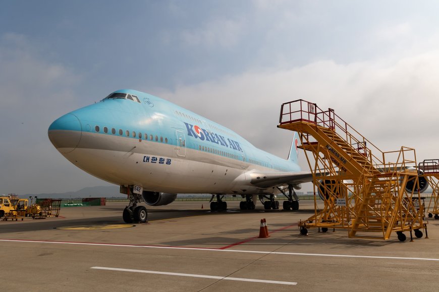 "Korean Air"-ийн нислэгийн үеэр онгоцны хаалгыг нээхийг завдсан хэрэг гарчээ