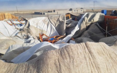 ШУУРХАЙ: Ховд аймгийн Зэрэг суманд арваад айлын гэр нуржээ