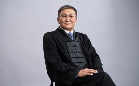 Д.Эрдэнэбалсүрэн Олон Улсын Эрүүгийн шүүхэд сонгогдон ажиллах анхны монгол шүүгч болжээ