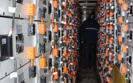 Анхны өндөр хүчин чадлын батарей станц ашиглалтад орж, дотоод цахилгаан хэрэглээгээ бүрэн хангах боломжтой болов