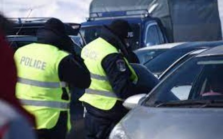 2.77 хувийн согтолттой өдрийн цагаар жолоо барьж явсан иргэнийг саатууллаа