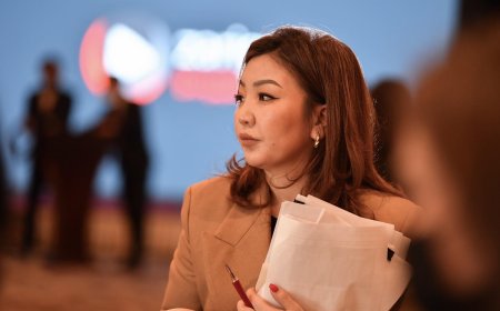 Өлсгөлөн зарласан сэтгүүлч Н.Өнөрцэцэгийг сахилгын өрөөнд хорьжээ