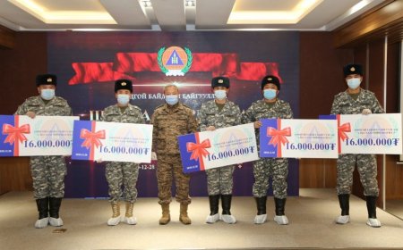 Онцгой гавьяа байгуулсан алба хаагчдад 16 сая төгрөгийн урамшуулал олгожээ