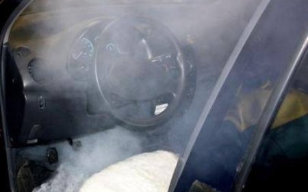 Гэр бүлийн байж болзошгүй 2 том хүн, 2 хүүхэд машиндаа осгож нас барсан харамсалтай хэрэг гарчээ