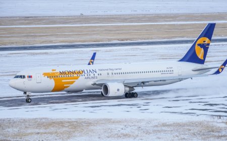 "Доной" нисэх буудлын орчимд их цас орсны улмаас нислэг цуцлагдав