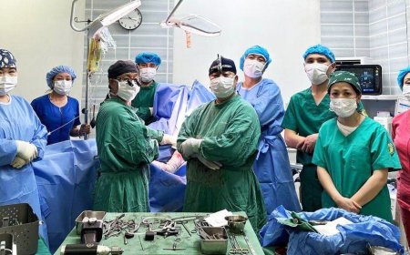 ГССҮТ-ийн эмч нар Монголд анх удаа мөрний үеийг бүтэн солих мэс заслыг эмчилгээнд амжилттай нэвтрүүлжээ