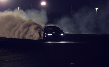 Дрифт хийж замын хөдөлгөөнд саад учруулсан иргэнийг 150,000 төгрөгөөр торгожээ