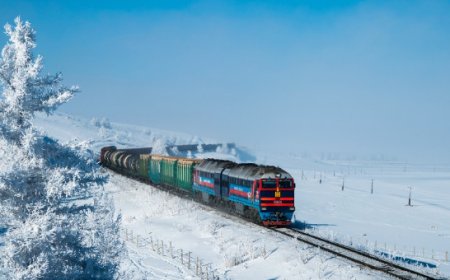 Хоёрдугаар сарын 08, 11, 15, 18-нд Улаанбаатар-Эрээн чиглэлд галт тэрэг аялахгүй
