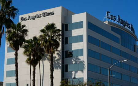 “Лос Анжелес таймс” сэтгүүл нийт ажилчдынхаа 20 хувь буюу багадаа 115 ажилчнаа цомхотгоно