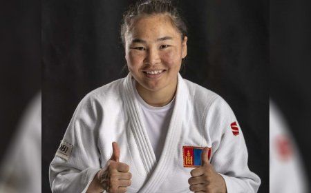 Б.Ганхайч Парисын “Их дуулга“ тэмцээнээс анхны медалийг хүртлээ