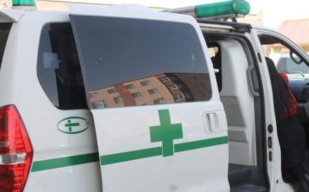 Түргэн тусламжийн автомашинд саад учруулсан жолоочийн эрхийг гурван сараар хасаж, ₮50,000-аар торгожээ