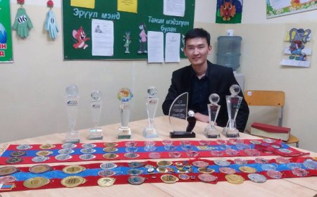 Ой тогтоолтын Их Мастер Ө.Сэнгэсамдан "Super Brain" шоунд урилгаар  оролцоно