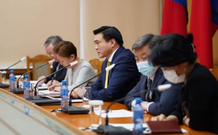 УОК  хуралдана