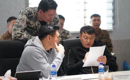 Хаваржилт хүндэрсэн аймгуудад тусламж үзүүлэх шуурхай штабт ажиллалаа