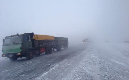 Увс аймгийн нутгаар цасан шуургатай үзэгдэх орчин хязгаарлагдмал байна