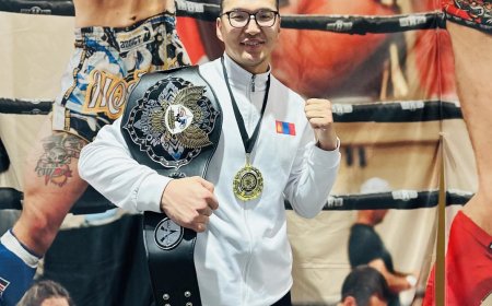 Тулааны спортын дэлхийн хошой аварга, Азийн аварга Б. Наадам  алтан медаль хүртжээ