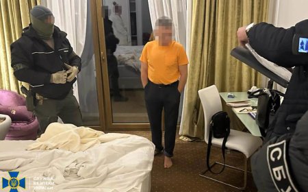 Украины албан тушаалтнууд зэвсэг авах байсан 40 сая ам.долларыг завшсан хэргээр таван хүнийг баривчилжээ