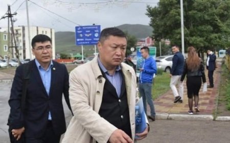 ТЕГ-ын дарга асан Б.Хурц зургаан мандат бүхий Чингэлтэй, Сүхбаатар дүүргийн аравдугаар тойрогт АН-аас нэр дэвшихээр болжээ