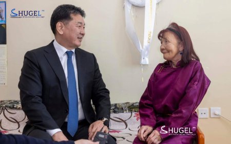 Ерөнхийлөгч У.Хүрэлсүх   "Батсүмбэр"-ийн асрамжийн газарт очжээ