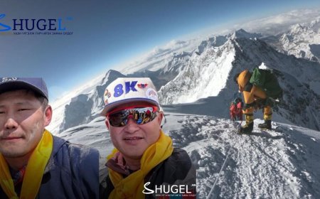 Нэмэлт хүчилтөрөгч, хөтөчгүйгээр Эверестэд авирахаар явсан монгол хоёр  уулчин сураггүй болжээ