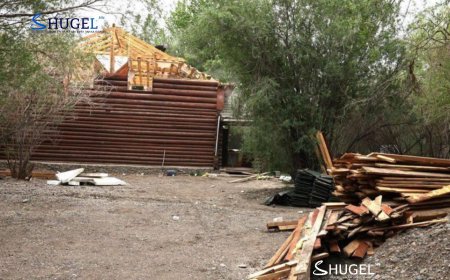 Дунд голын бургасан дотор байшин барьсан зөрчлийг арилгуулжээ